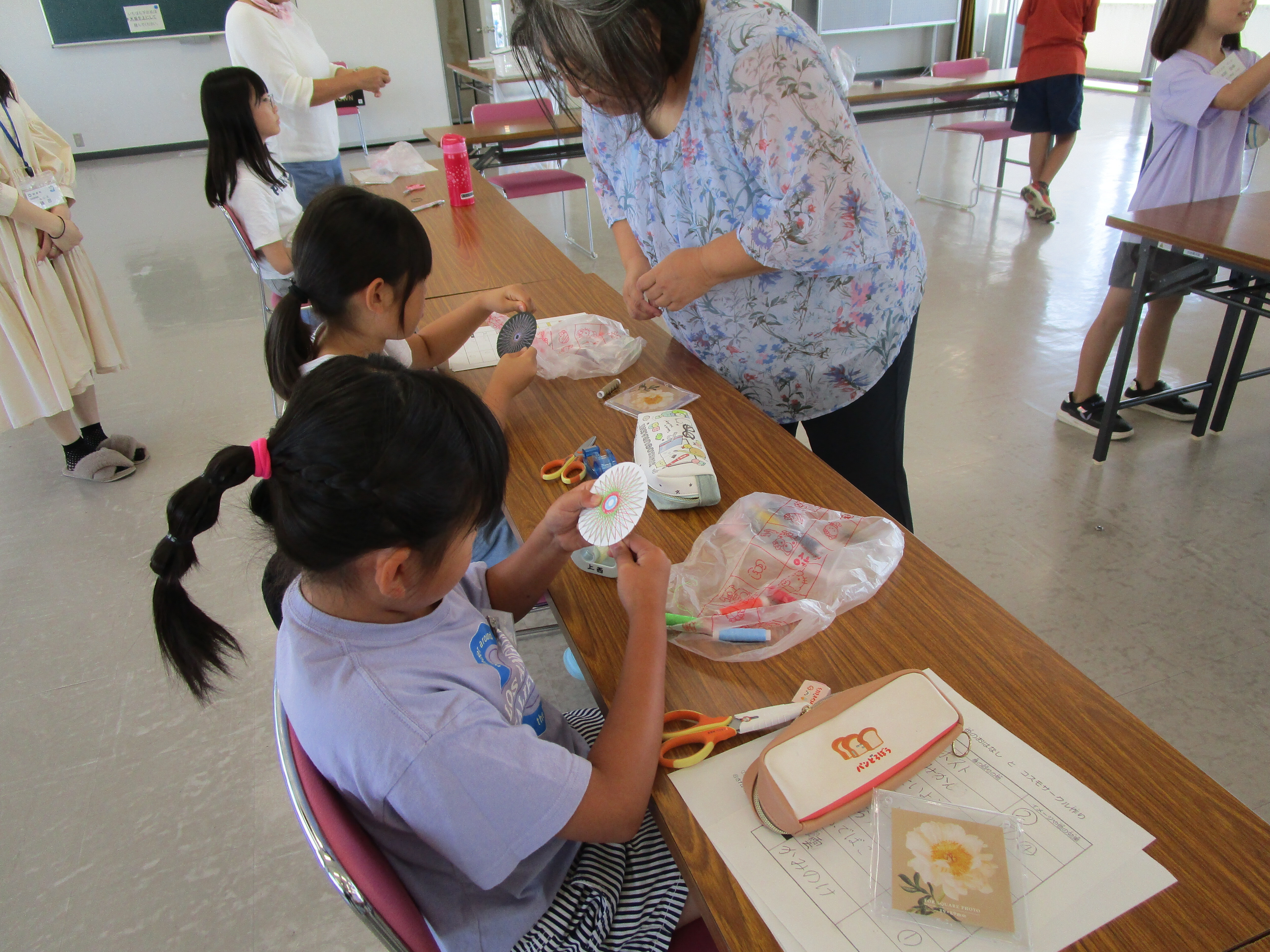 2025夏休みこども教室(簡単アート)