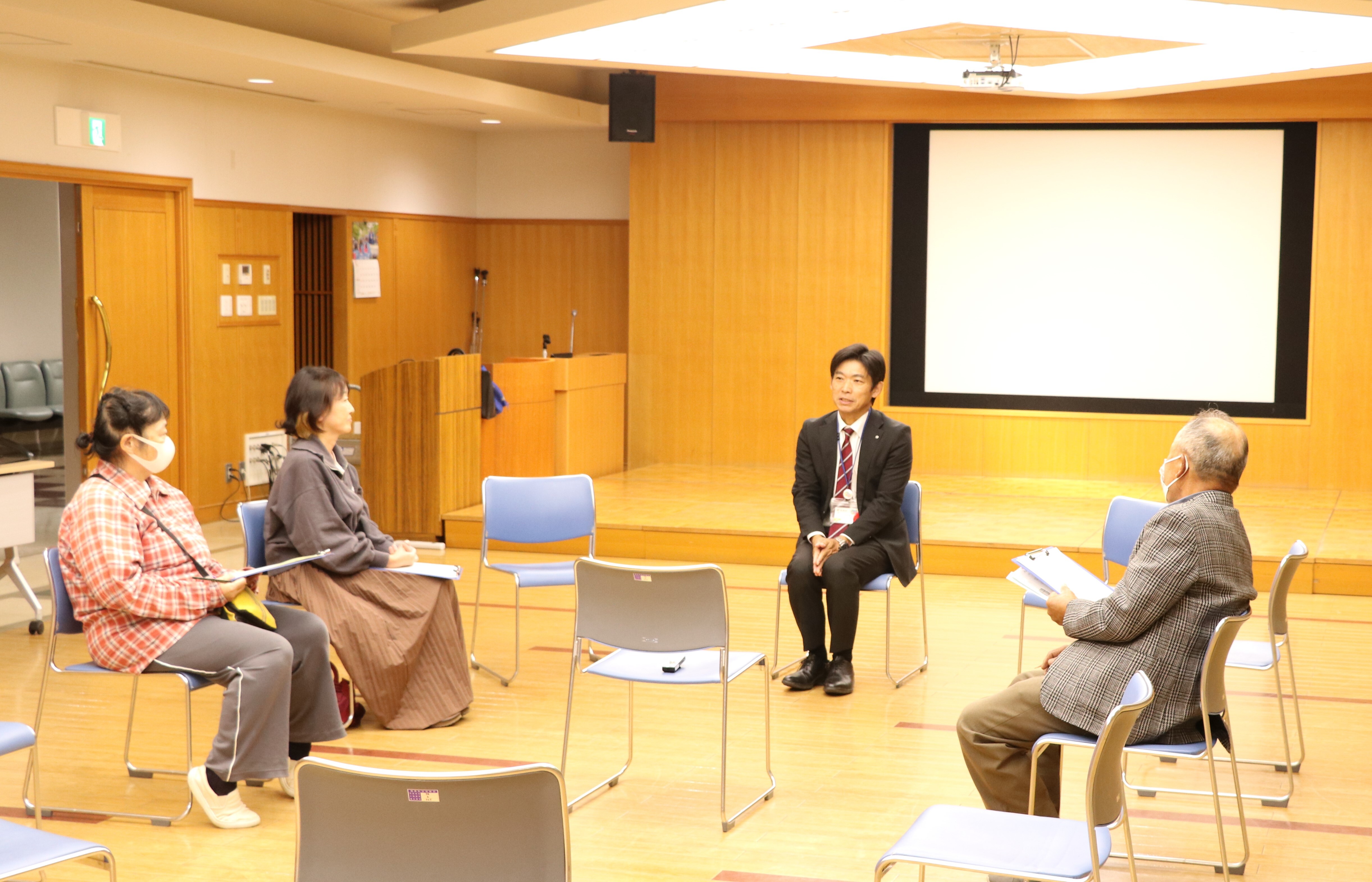 タウンミーティングの様子