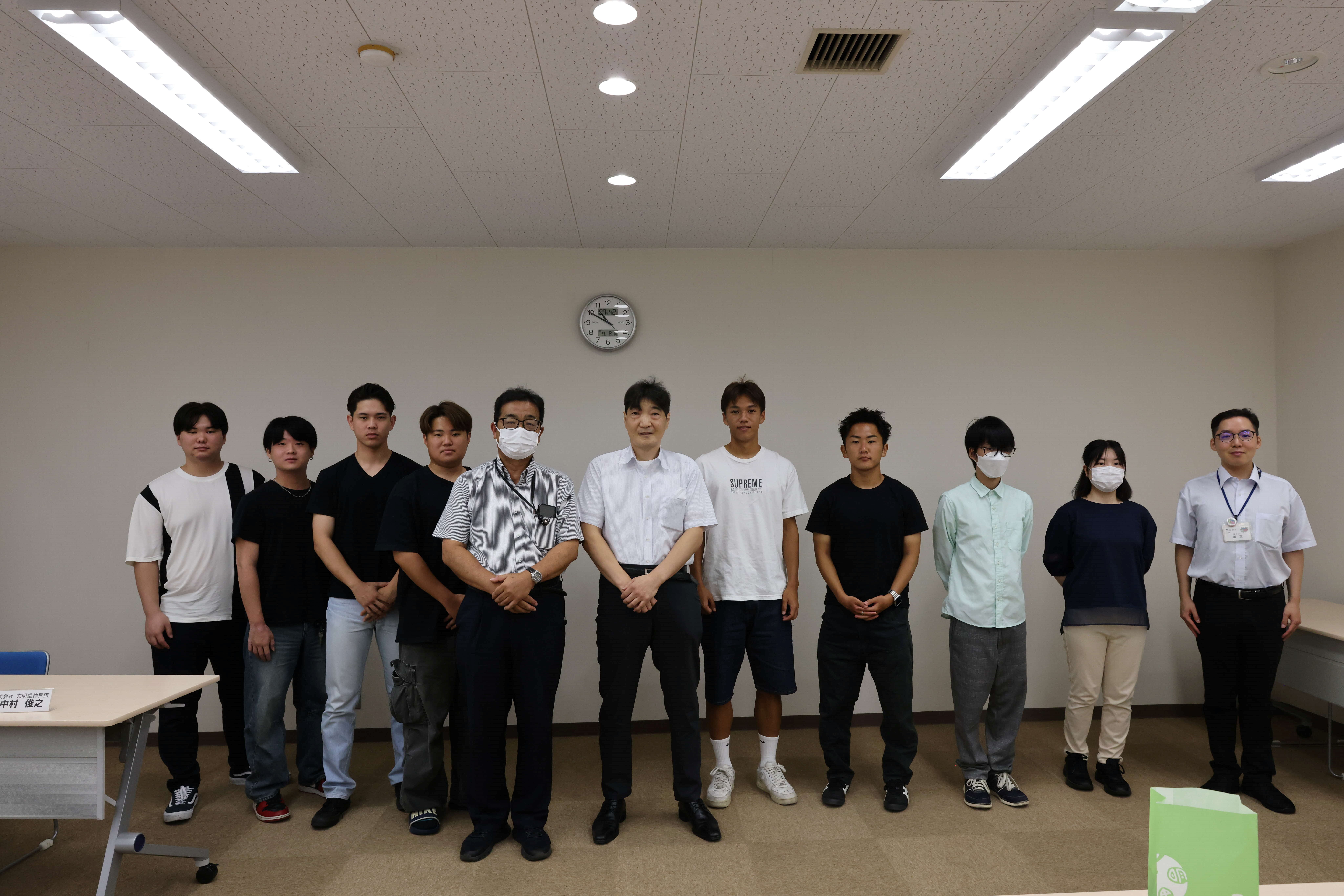 文明堂神戸店インタビューの様子3